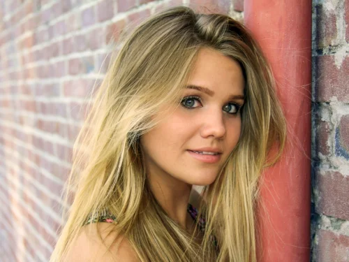 Die ästhetische Alchemistin: Eine Analyse der Waage-Frau mit Fische-Aszendent