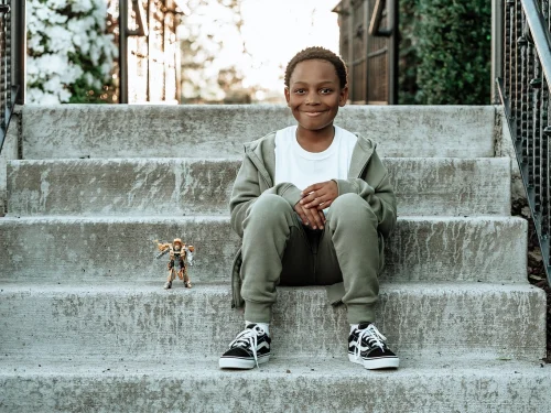 Die unbezwingbare Alchemistin: Eine Analyse der Widder-Sonne mit Skorpion-Deszendent