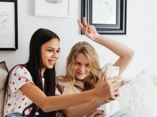 The Philosopher-King of Prosperity: Decoding the Sagittarius 2nd House