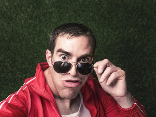 The CEO of the Mundane: Decoding the 6th House in Capricorn Powerhouse