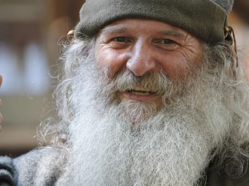 Fixed Star Chara: Complete Astrological Meaning, Zodiac Signs, Houses, and Calculation Guide