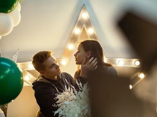 The Spiritual Detonator: Decoding the Aggressive Idealism of Neptune in Aries