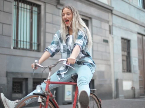 The Chronos Specialist: An Astrological Analysis of the Sun in Capricorn