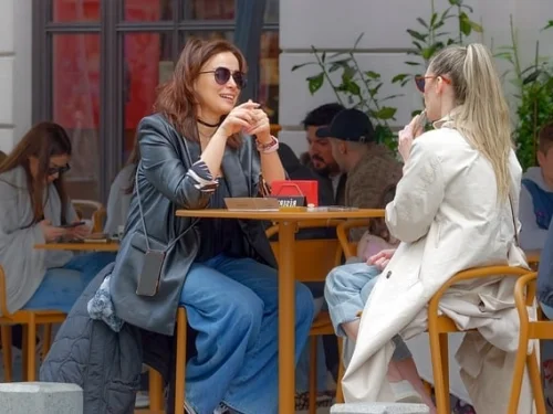 Doğum Haritasında 9. Ev Akrep Burcu: Derin Bilgi ve Dönüşüm Yolculuğu