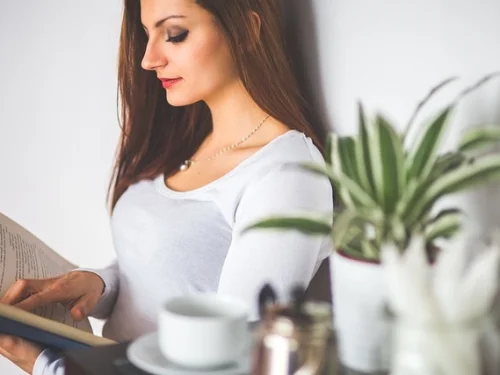 Ain Sabit Yıldızı: Astrolojik Hesaplama Ev Burç Yorumu