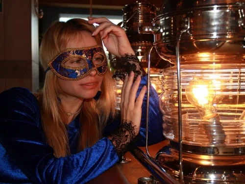 Cestan Yıldızı Astroloji Prensibi: Burç ve Ev