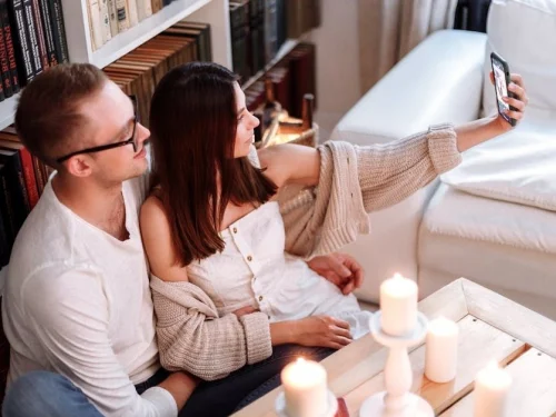 Gorgona Quatra Sabit Yıldızı: Astrolojik Anlamı, Evler, Burçlar ve Hesaplama Rehberi