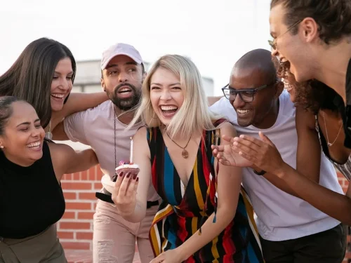 Juno 2. Evde: Güvenlik, Değer ve İlişkiler