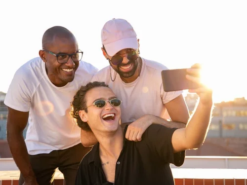 Satürn Balık Burcunda: Sınırların Erimesi ve Ruhsal Olgunlaşma