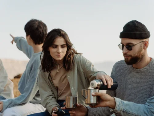 Satürn Kova Burcunda: Yenilikçi Otorite ve Toplumsal Değişim