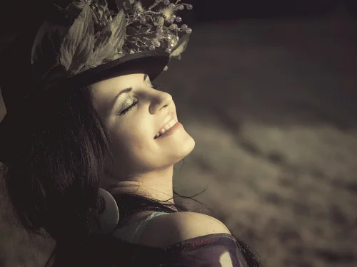 Terazi Kadını Yay Erkeği Uyumu: Sonsuz Macera ve Entelektüel Ahenk