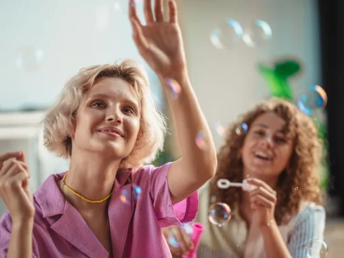 Yay Kadını Akrep Erkeği Uyumu: Ateşli Bir Keşif Yolculuğu