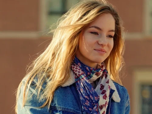 Yükselen Koç Yükselen Balık Uyumu: Ateşli Başlangıçlar ve Derin Duygular