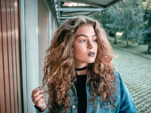固定恒星Alchiba:星座宫位占星意义与计算